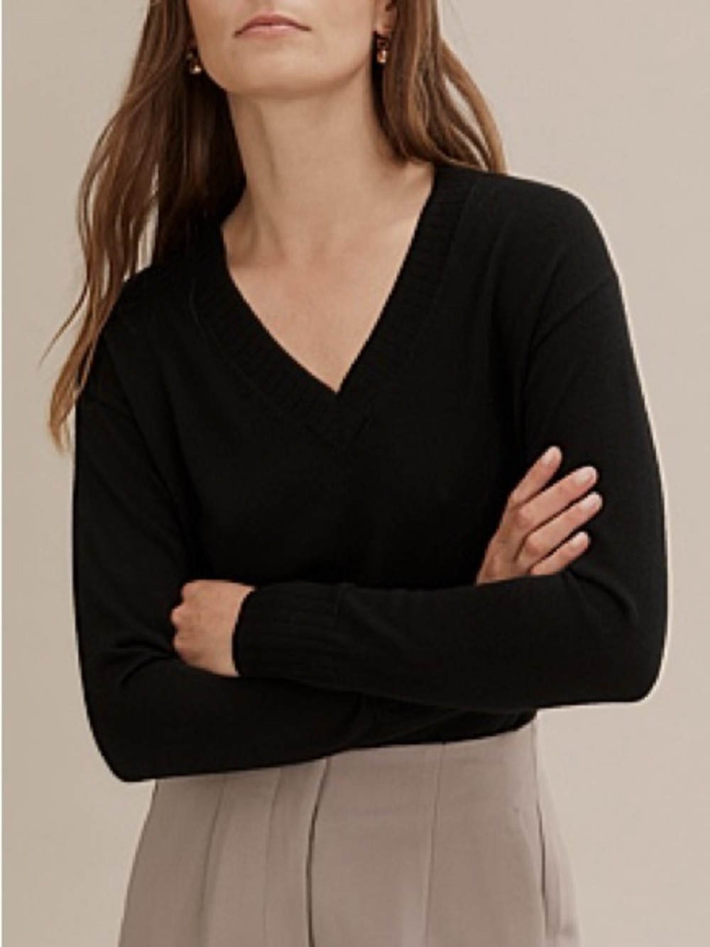 Pendleton 100% Merino Wool Fine Knit Black V-Neck Women's Sweater